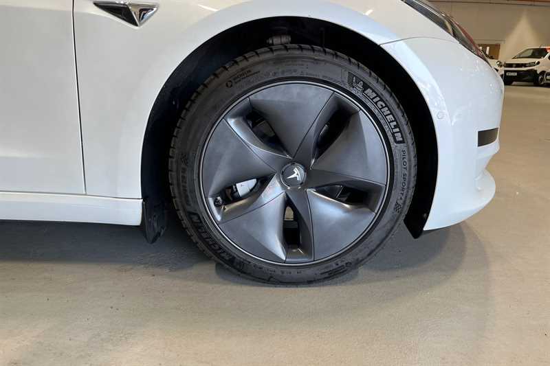 Used Tesla Model 3 2020 for sale - 78143570: Photo 9