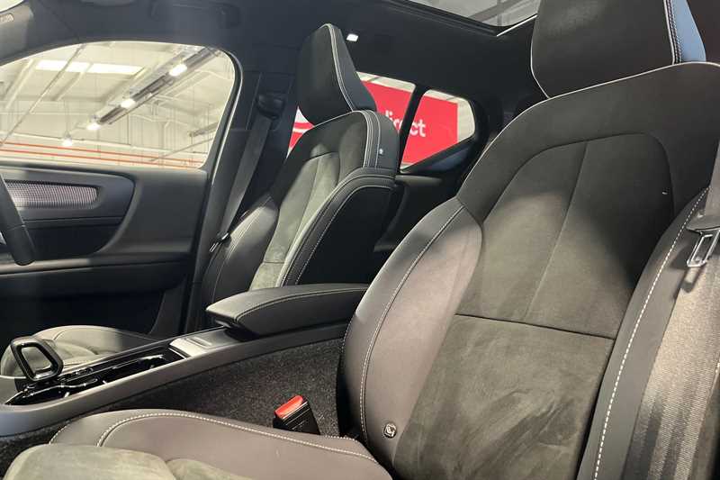 Used Volvo XC40 2022 for sale - 76775456: Photo 23