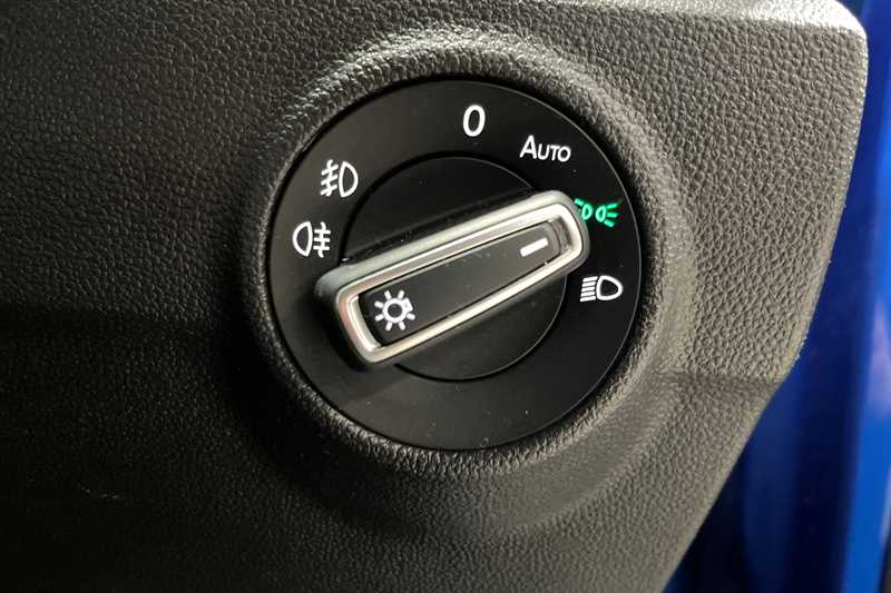 Used Volkswagen T-Roc 2021 for sale - 76462821: Photo 26