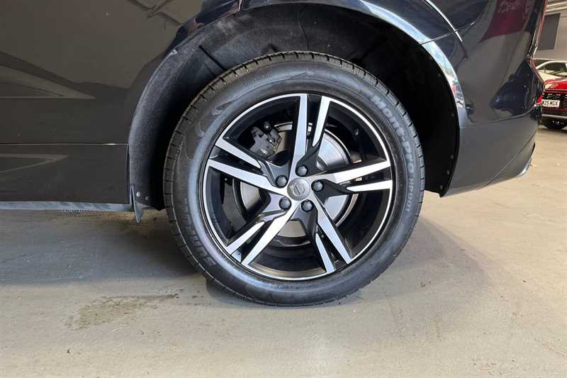 Used Volvo XC60 2021 for sale - 76636102: Photo 12