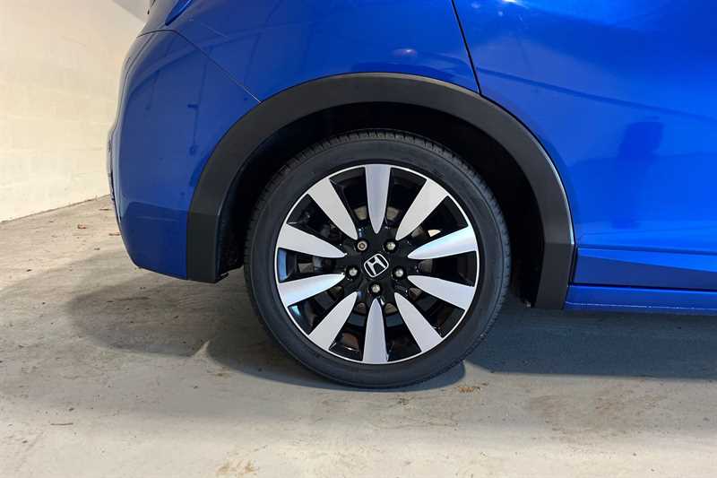 Used Honda Civic 2016 for sale - 76945132: Photo 10