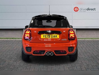 Used MINI Hatch 2019 for sale - 77403356: Photo