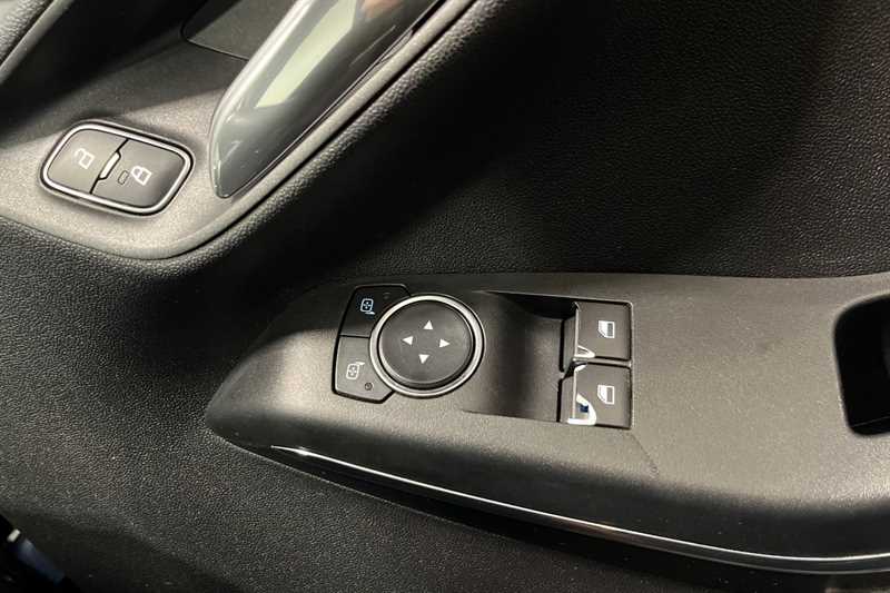 Used Ford Fiesta 2019 for sale - 76858339: Photo 16