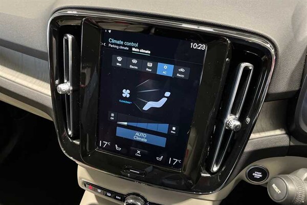 Used Volvo XC40 2020 for sale - 75259472: Photo 15