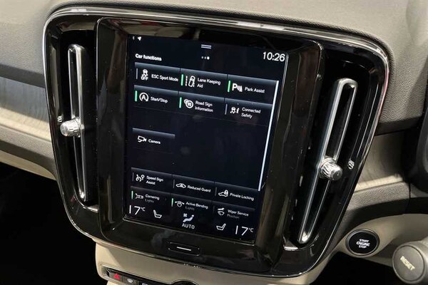 Used Volvo XC40 2020 for sale - 75259472: Photo 41