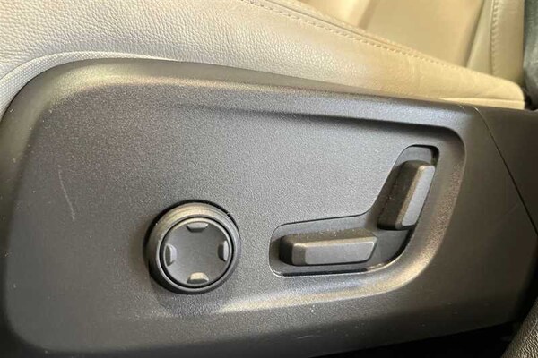 Used Volvo XC40 2020 for sale - 75259472: Photo 43