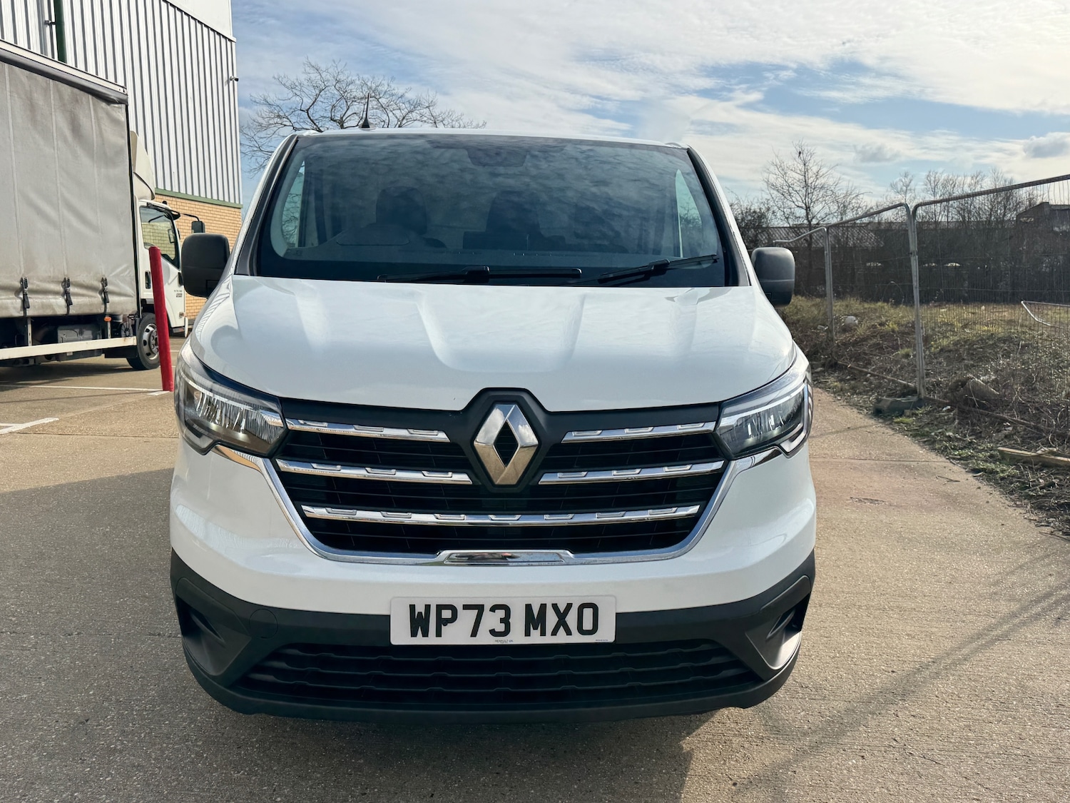 Used Renault Trafic 2023 for sale - 77650015: Photo 2