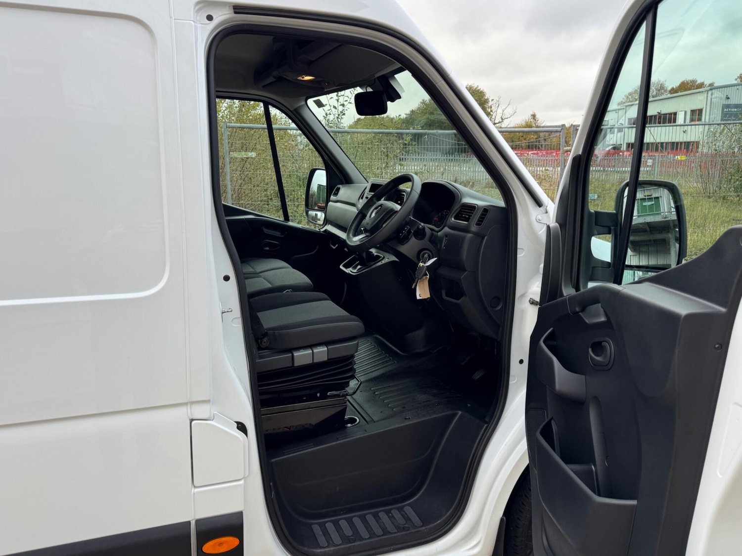 Used Renault Master 2023 for sale - 77351870: Photo 9