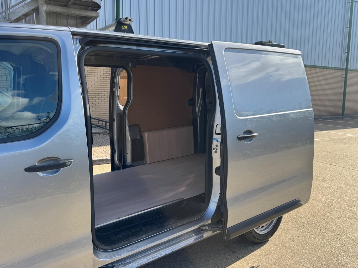 Used Vauxhall Vivaro 2022 for sale - 77351766: Photo 16