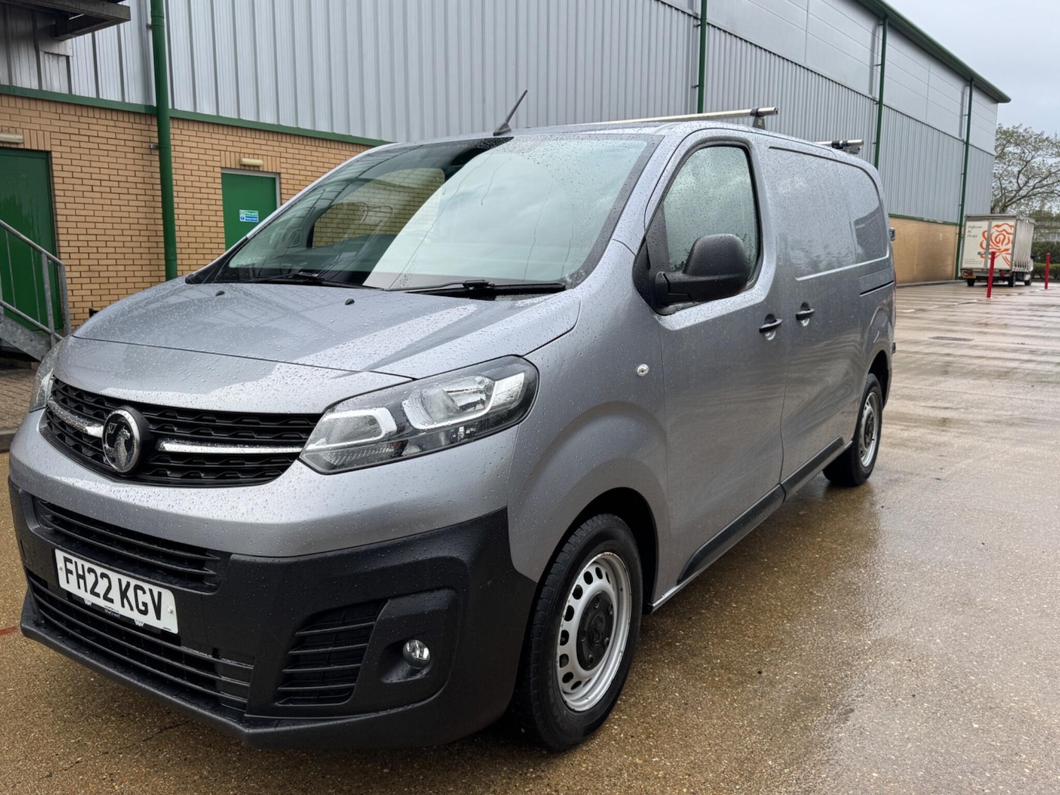 Used Vauxhall Vivaro 2022 for sale - 77351766: Photo 3