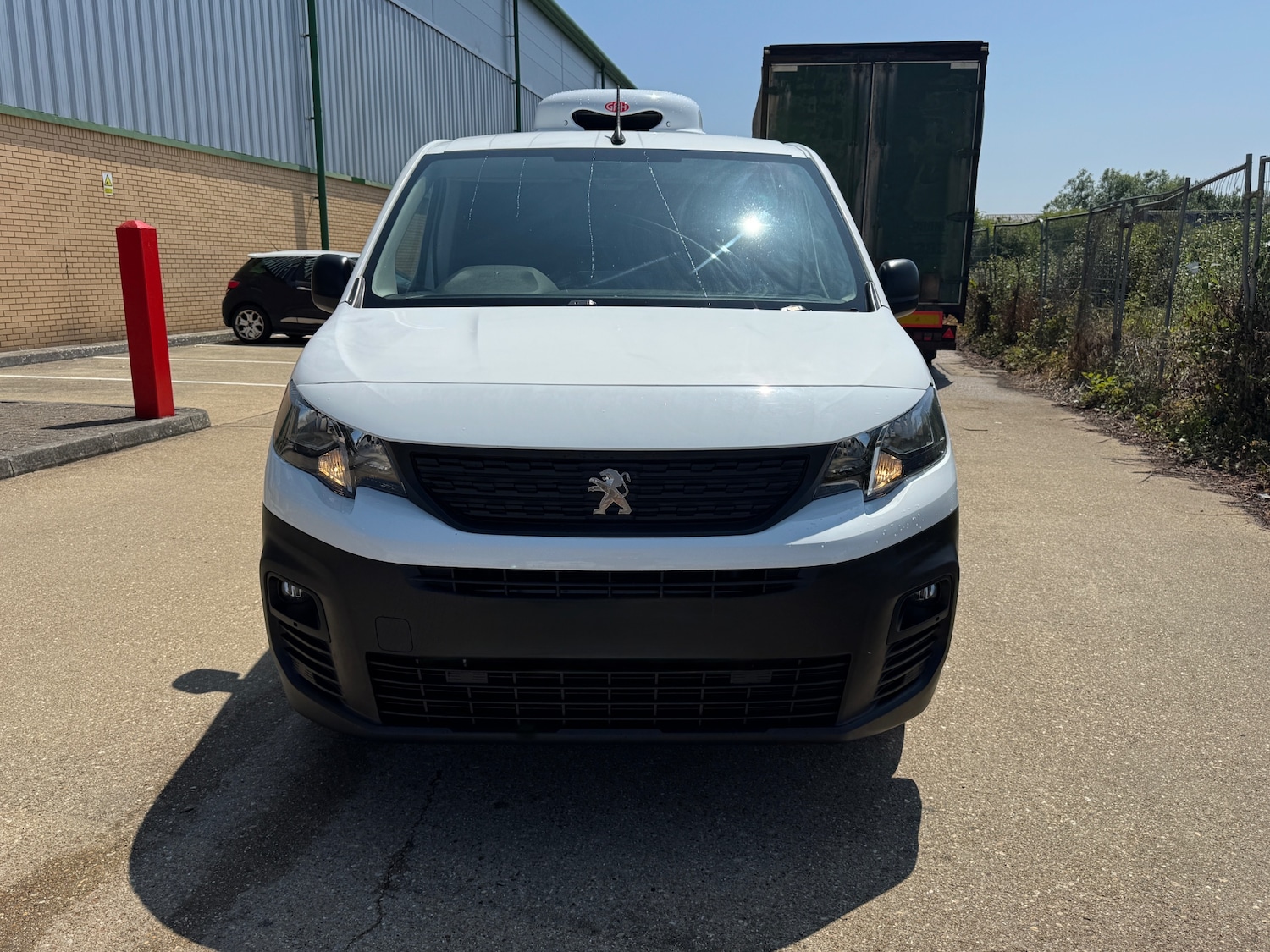 Used Peugeot Partner 2020 for sale - 77744332: Photo 2