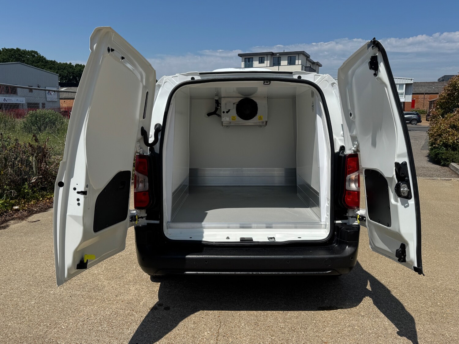 Used Peugeot Partner 2020 for sale - 77744332: Photo 9