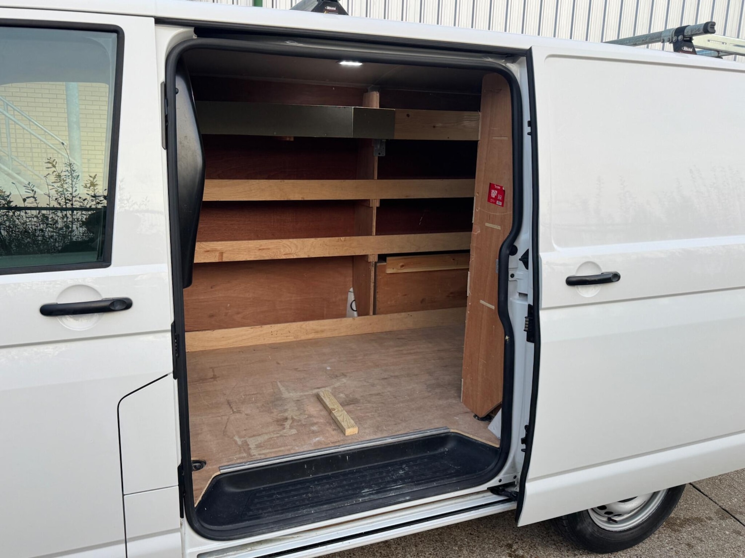 Used Volkswagen Transporter 2020 for sale - 77351923: Photo 12