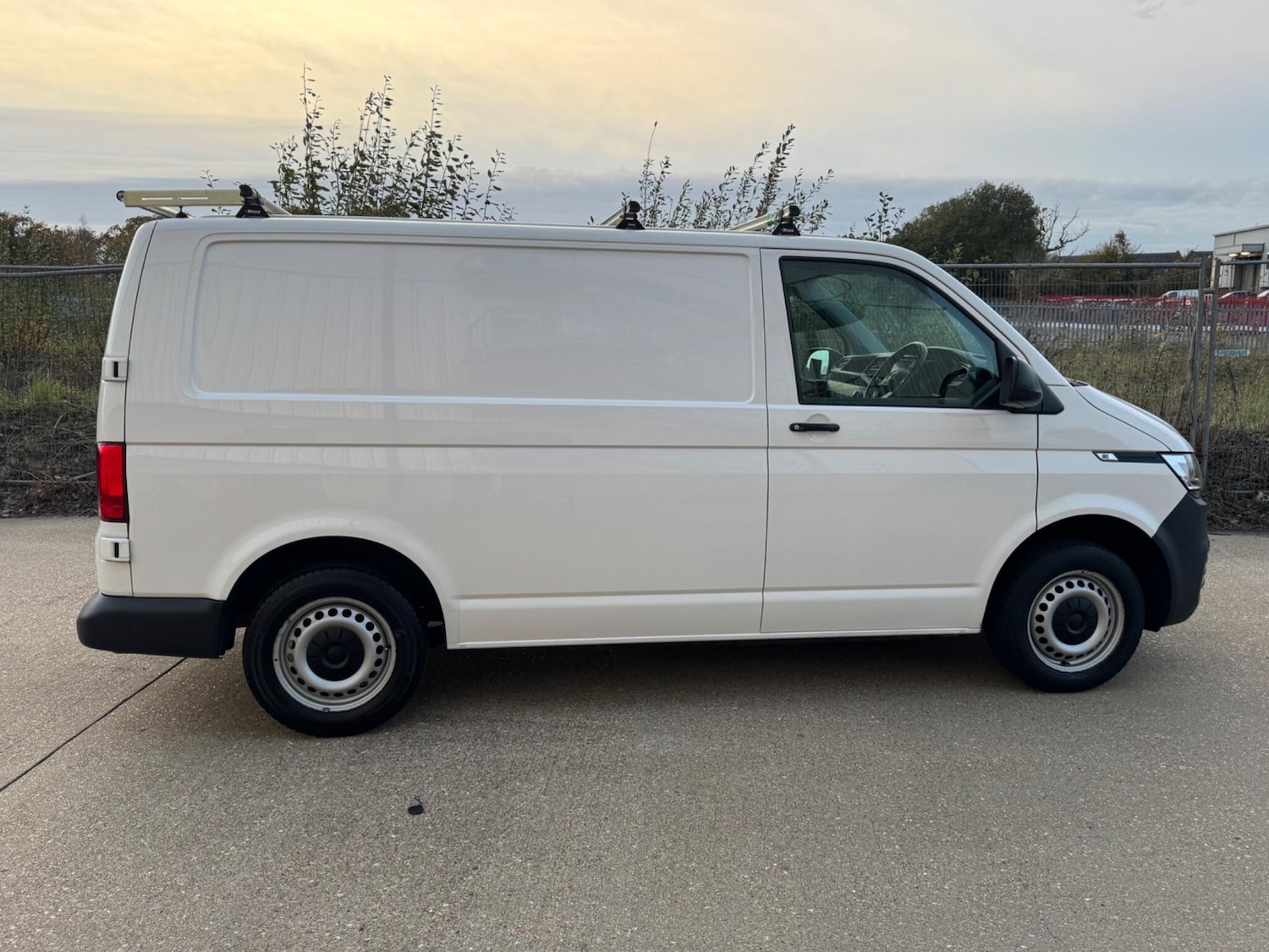 Used Volkswagen Transporter 2020 for sale - 77351923: Photo 15