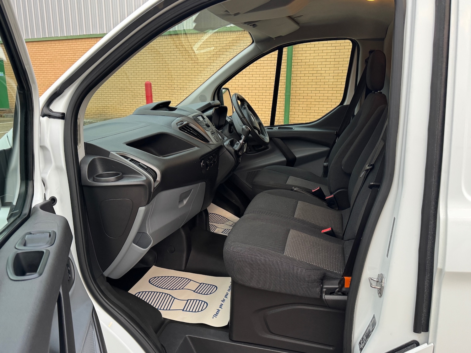 Used Ford Transit Custom 2017 for sale - 77689301: Photo 11