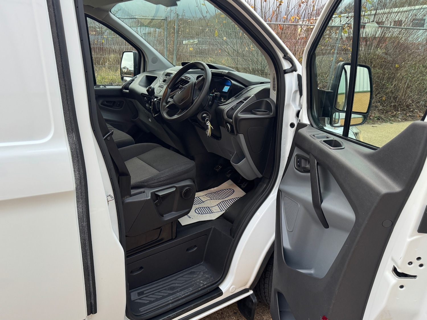 Used Ford Transit Custom 2017 for sale - 77689301: Photo 12