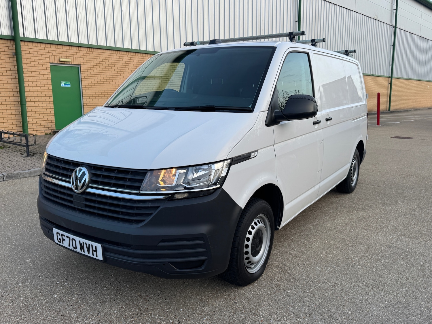Used Volkswagen Transporter 2020 for sale - 77689344: Photo 3