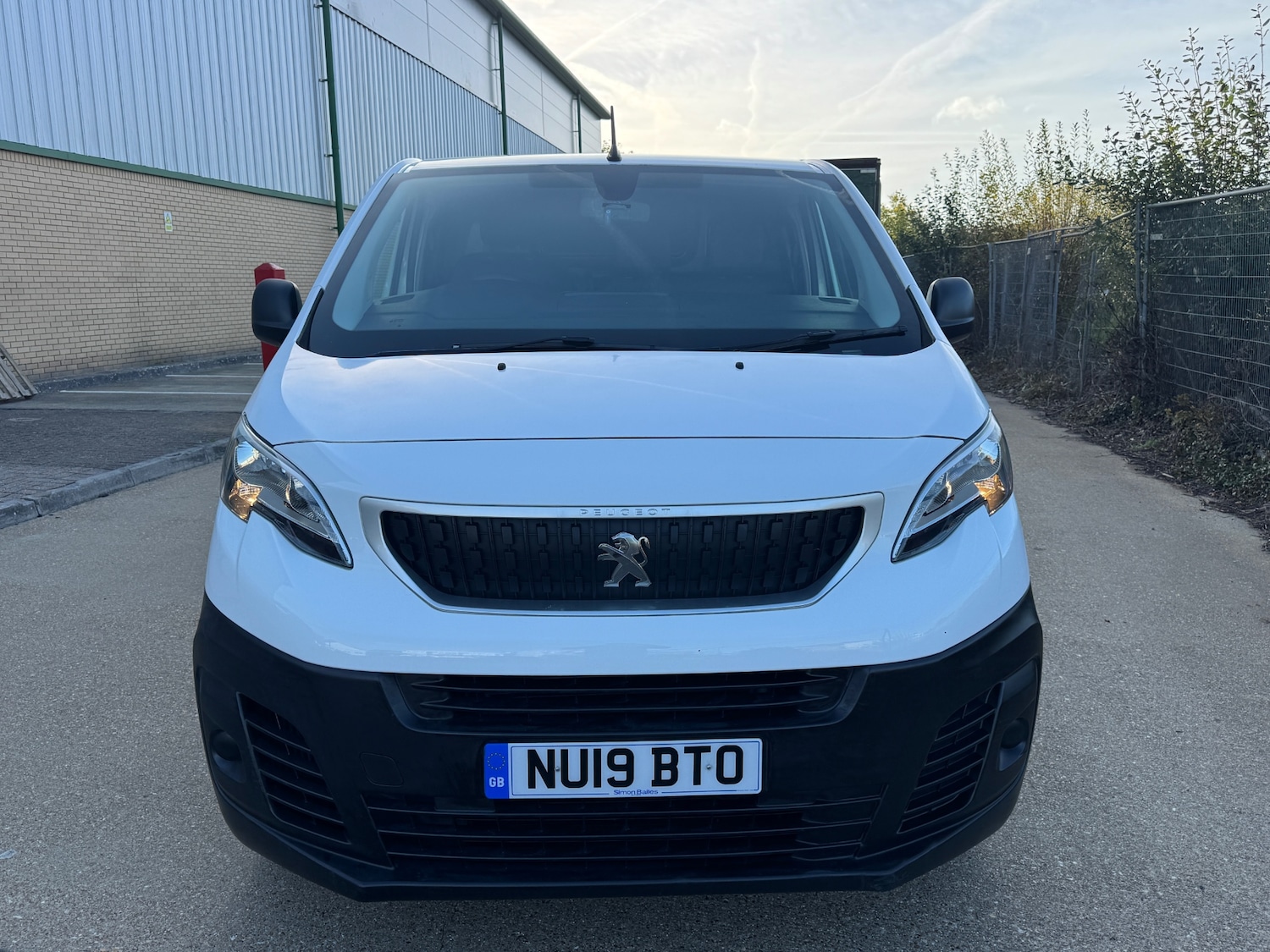 Used Peugeot Expert 2019 for sale - 77689338: Photo 2