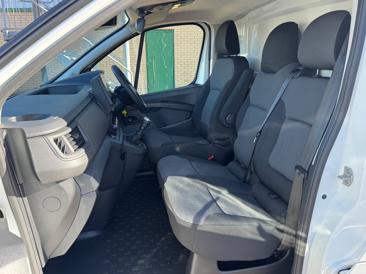 Used Renault Trafic 2025 for sale - 77431112: Photo 11