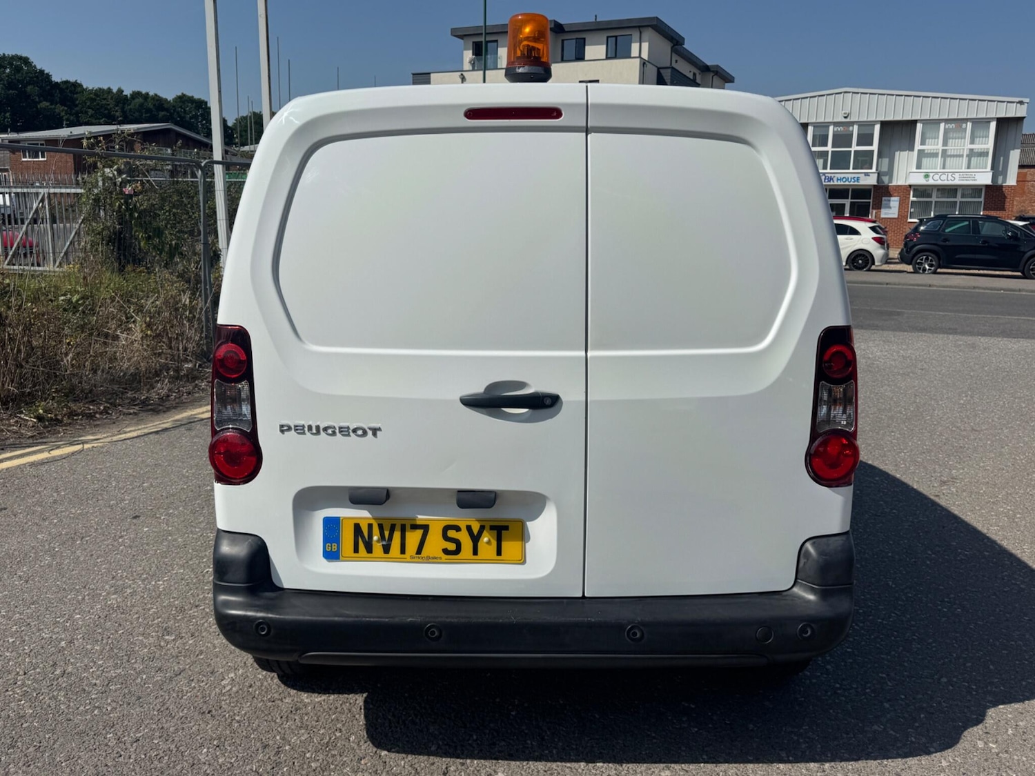 Used Peugeot Partner 2017 for sale - 77352041: Photo 6