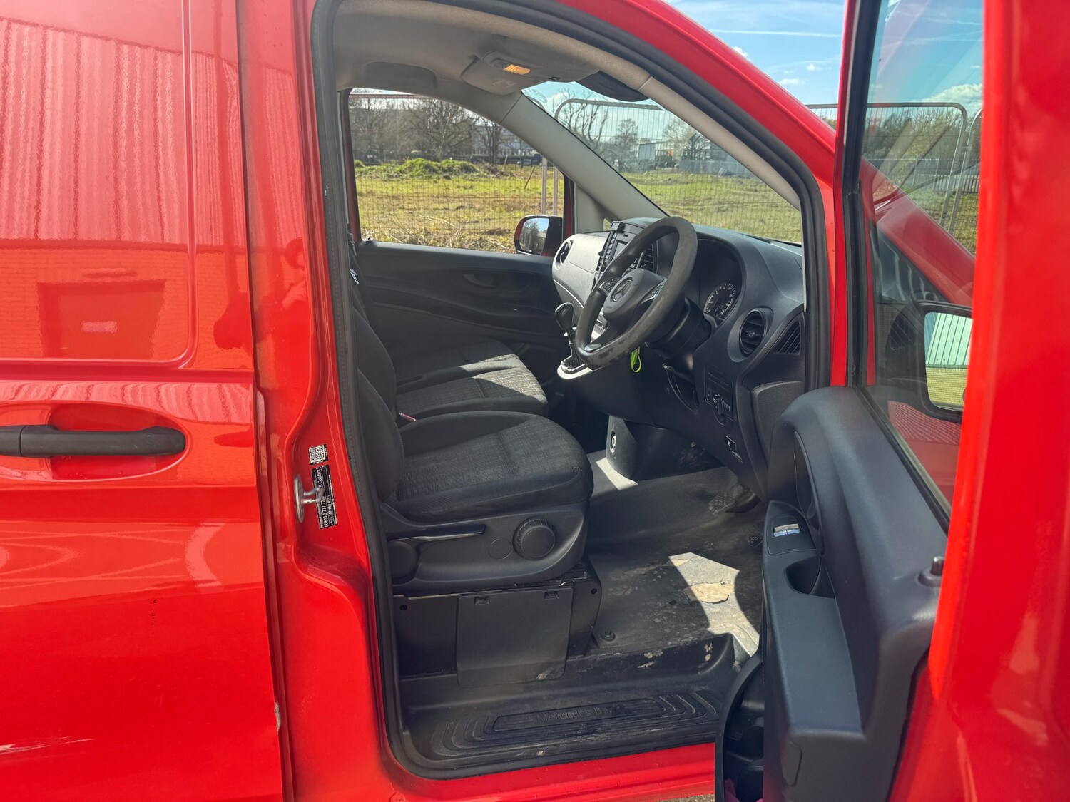 Used Mercedes-Benz Vito 2017 for sale - 77745170: Photo 17