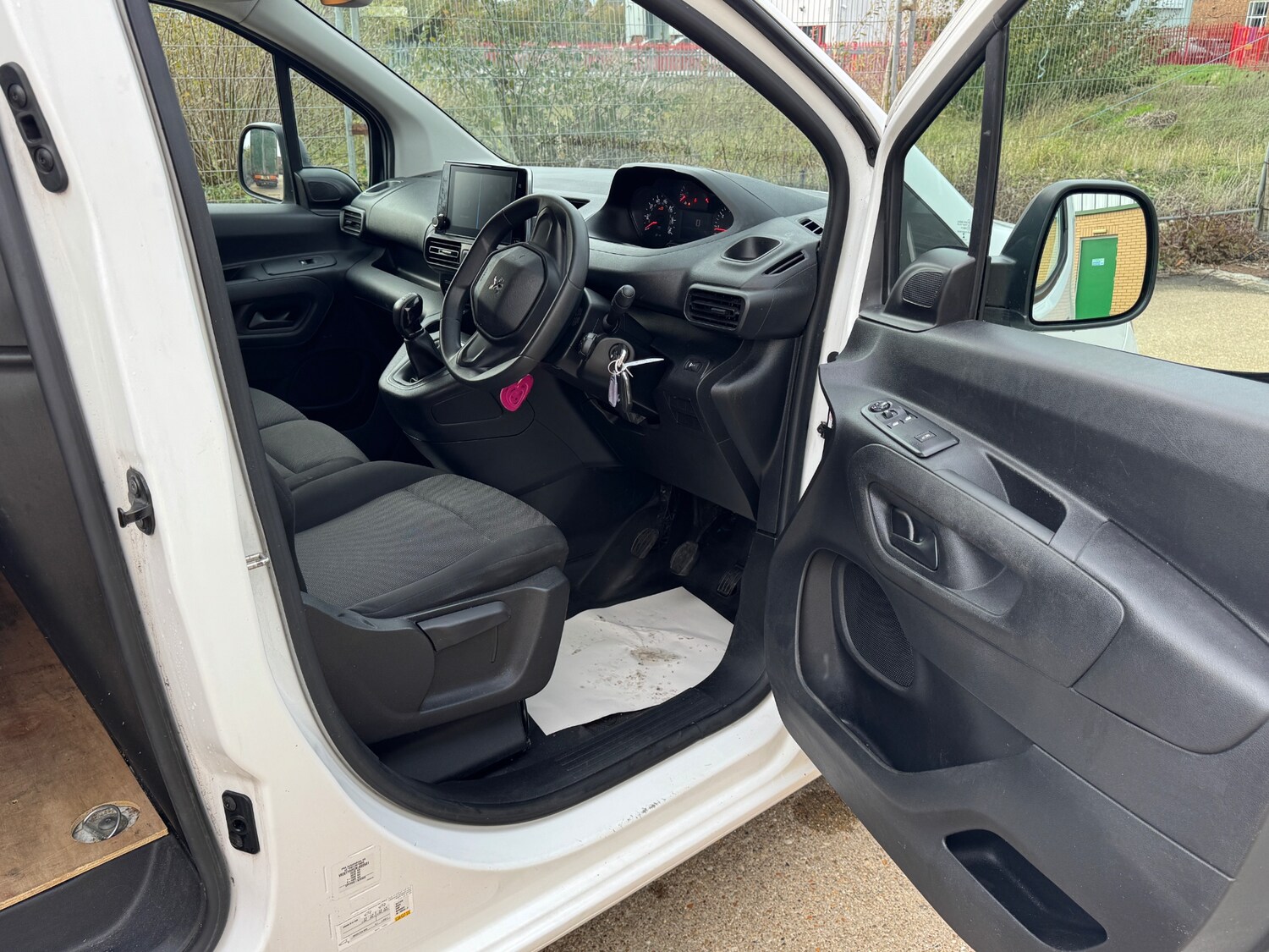 Used Peugeot Partner 2020 for sale - 77689316: Photo 14