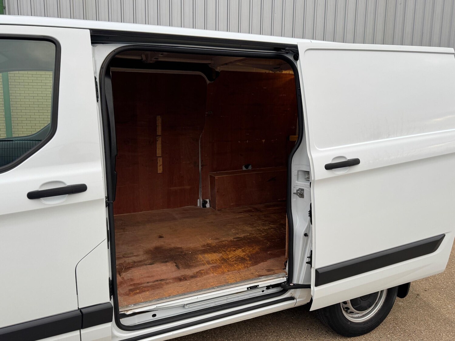 Used Ford Transit Custom 2017 for sale - 77351866: Photo 10