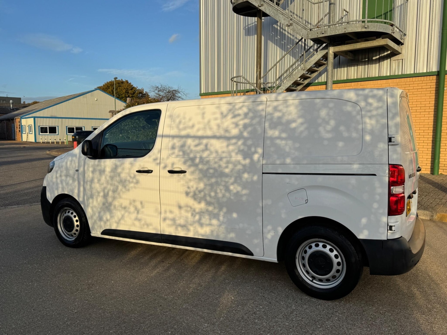 Used Peugeot Expert 2021 for sale - 77351472: Photo 15