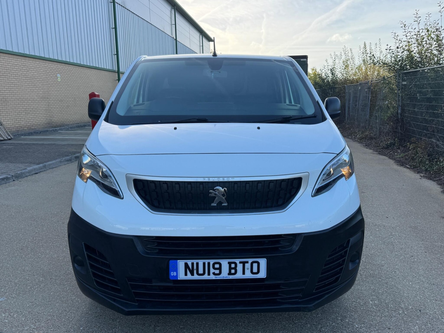 Used Peugeot Expert 2019 for sale - 77351473: Photo 2
