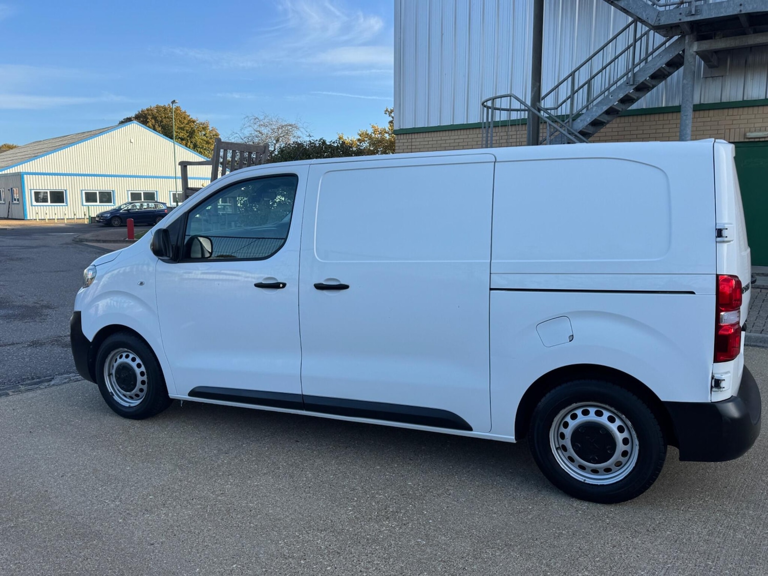 Used Peugeot Expert 2019 for sale - 77351473: Photo 4