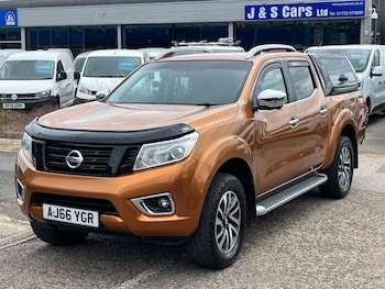 Used Nissan Navara 2016 for sale - 78772045: Photo