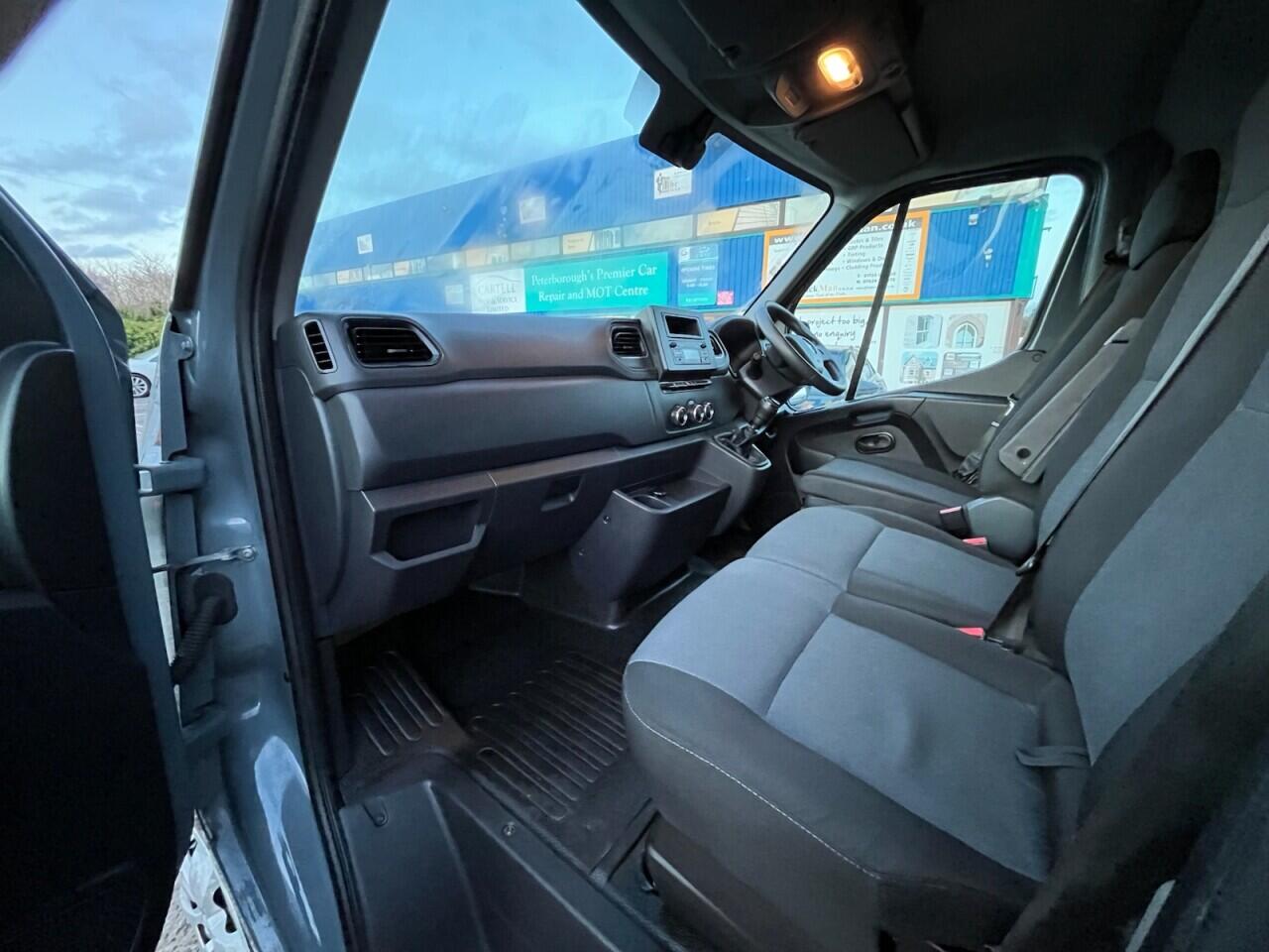 Used Renault Master 2022 for sale - 77279833: Photo 4