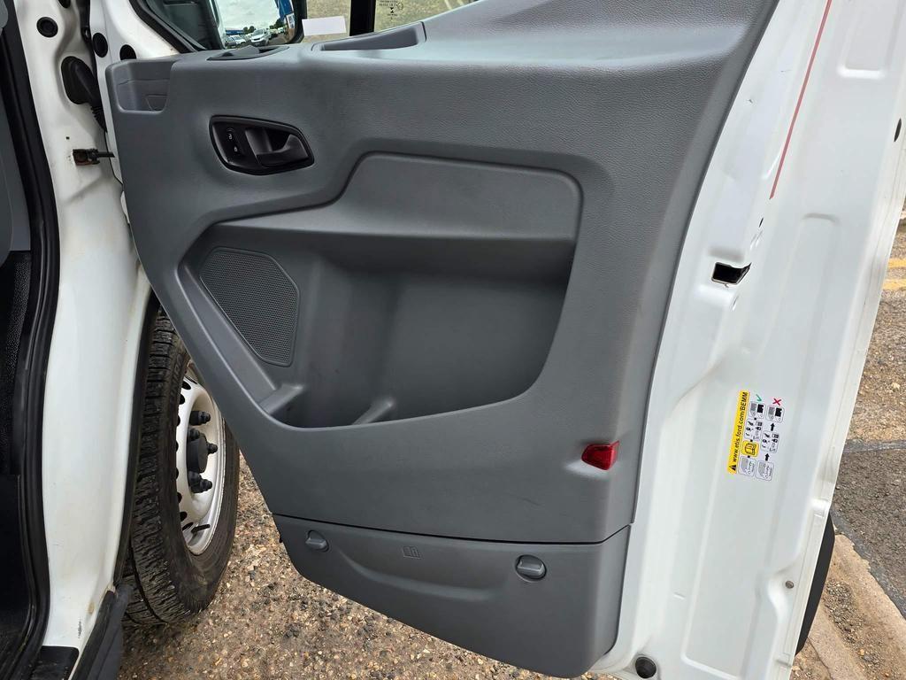 Used Ford Transit 2019 for sale - 76702276: Photo 16