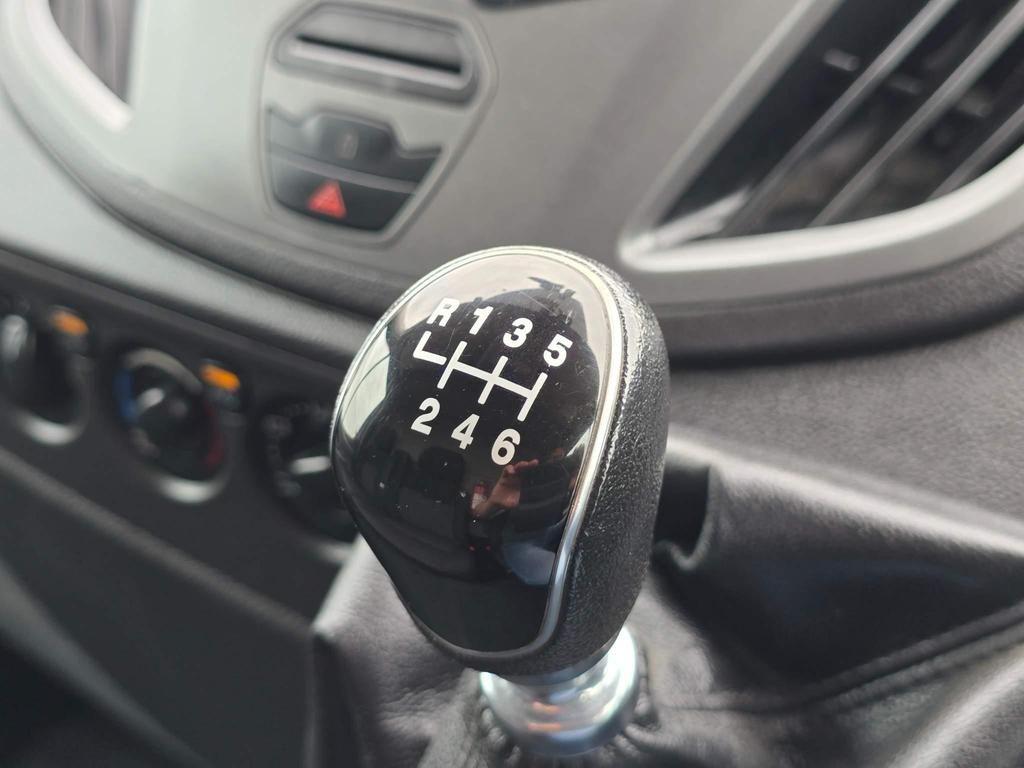 Used Ford Transit 2019 for sale - 76702276: Photo 25