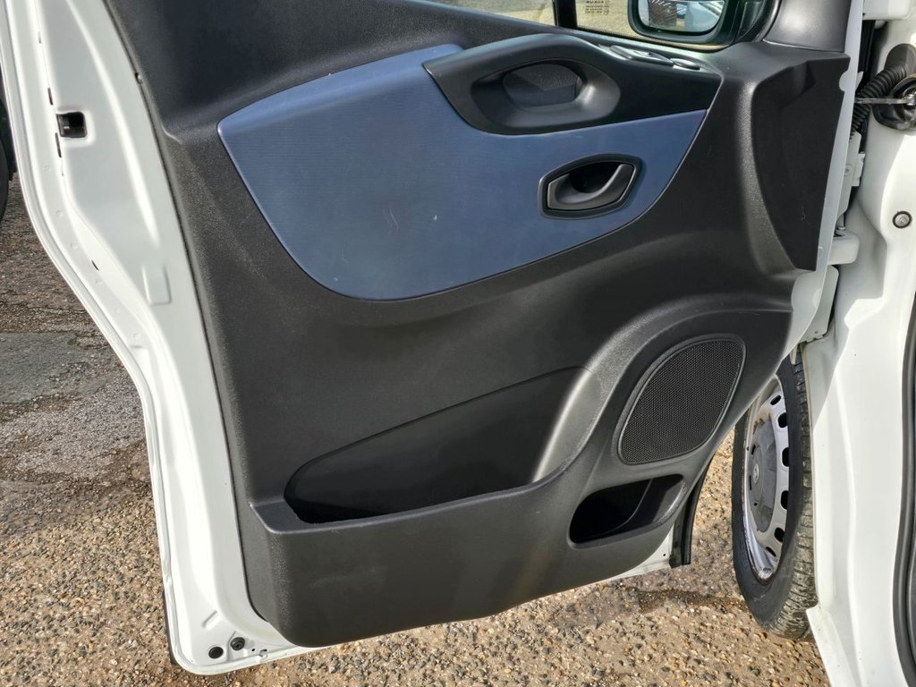Used Vauxhall Vivaro 2019 for sale - 76558481: Photo 11