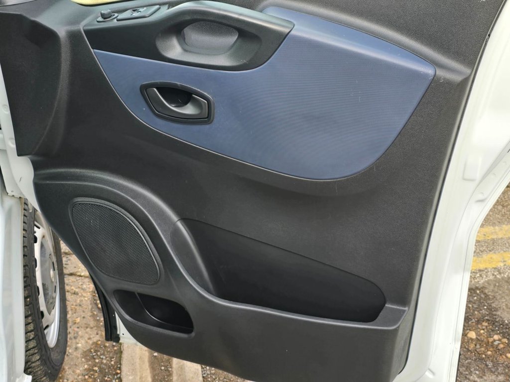 Used Vauxhall Vivaro 2019 for sale - 76558481: Photo 14