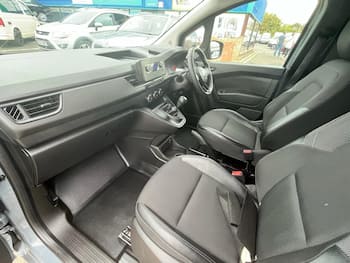 Used Renault Kangoo 2023 for sale - 79766433: Photo