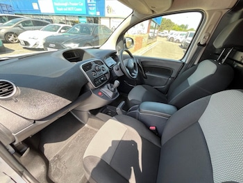 Used Nissan NV250 2020 for sale - 79049628: Photo