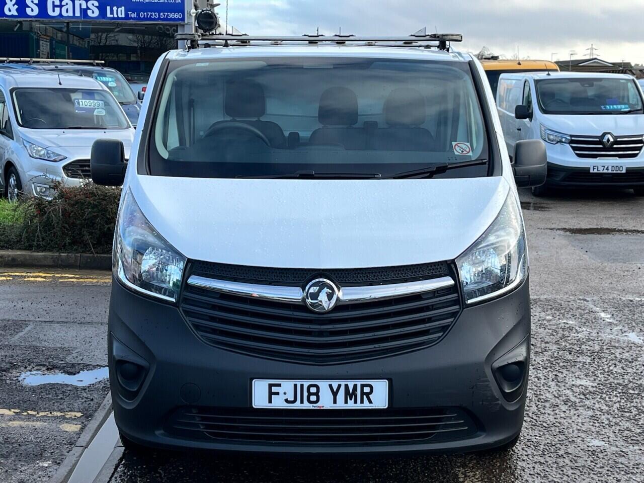 Used Vauxhall Vivaro 2018 for sale - 77386890: Photo 2