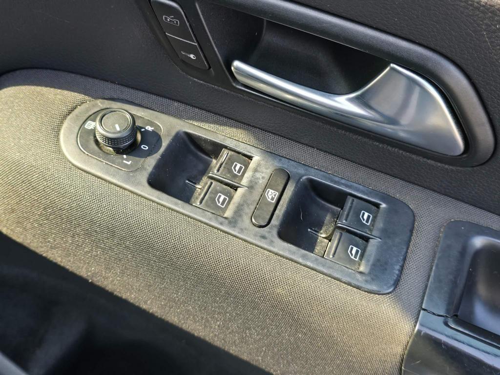 Used Volkswagen Amarok 2019 for sale - 76702288: Photo 28