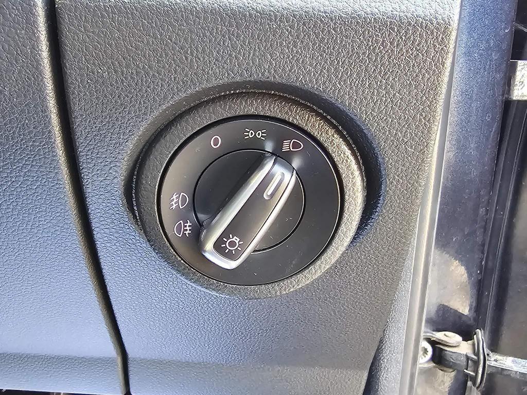 Used Volkswagen Amarok 2019 for sale - 76702288: Photo 29