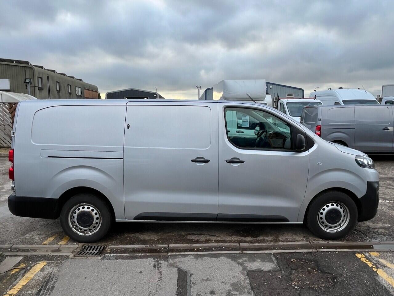 Used Citroen Dispatch 2018 for sale - 77574142: Photo 11
