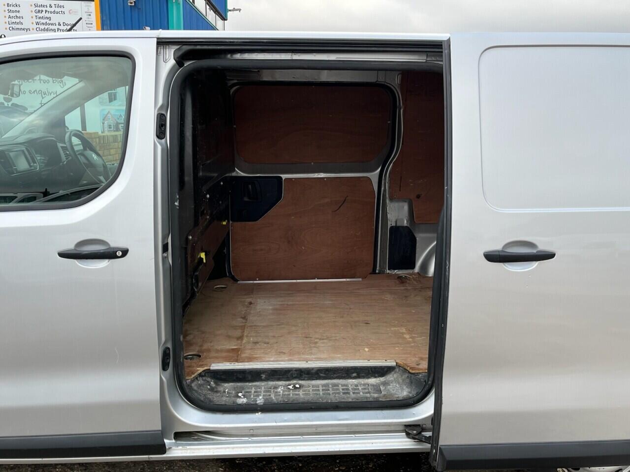 Used Citroen Dispatch 2018 for sale - 77574142: Photo 5