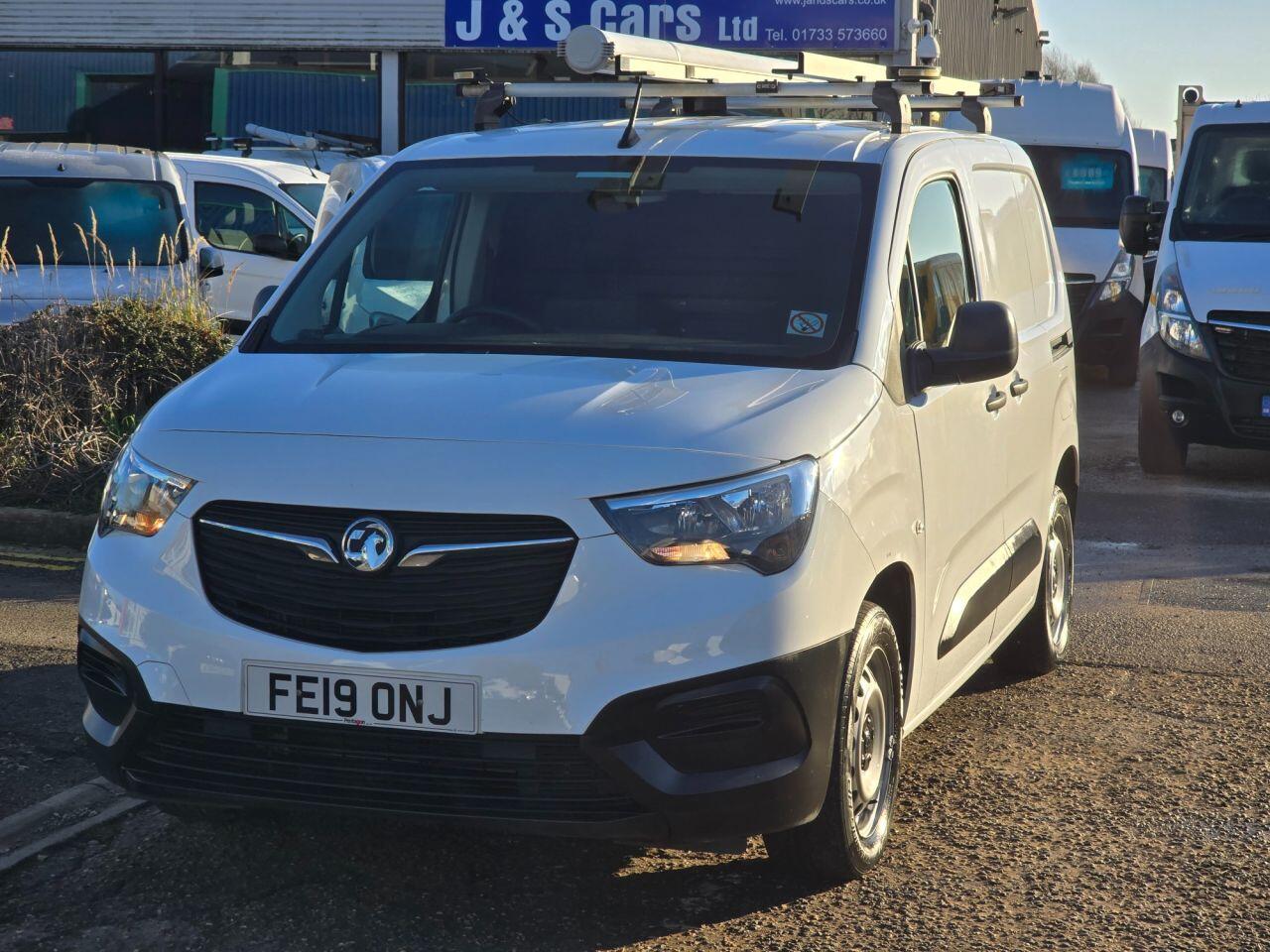 Used Vauxhall Combo 2019 for sale - 77081958: Photo 3