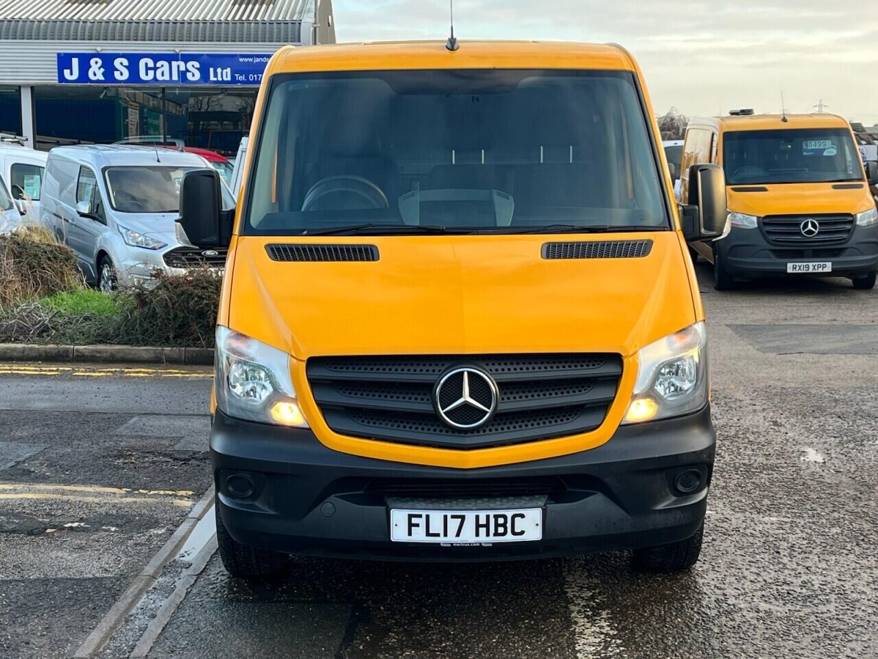 Used Mercedes-Benz Sprinter 2017 for sale - 77191883: Photo 2