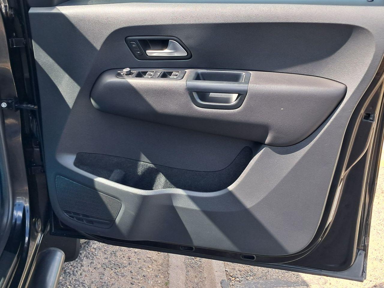 Used Volkswagen Amarok 2017 for sale - 76702389: Photo 25