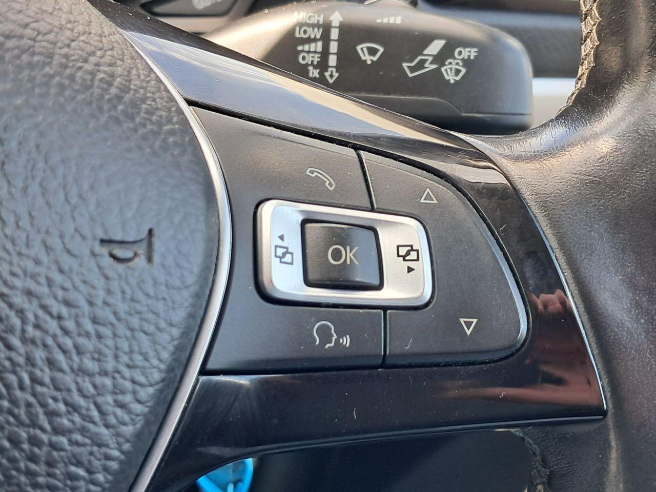 Used Volkswagen Amarok 2017 for sale - 76702389: Photo 32