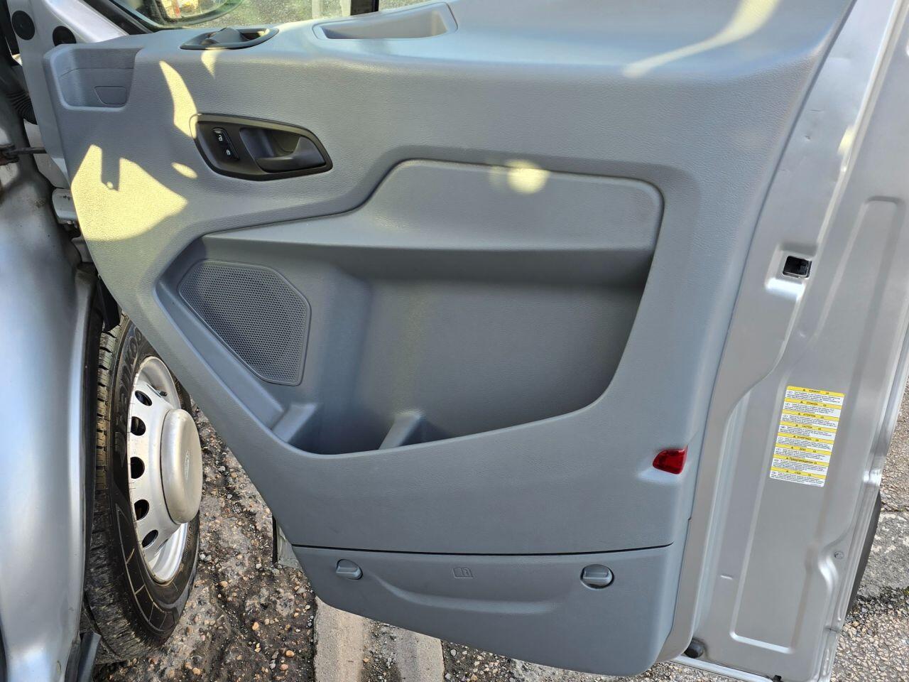 Used Ford Transit 2016 for sale - 76994383: Photo 14