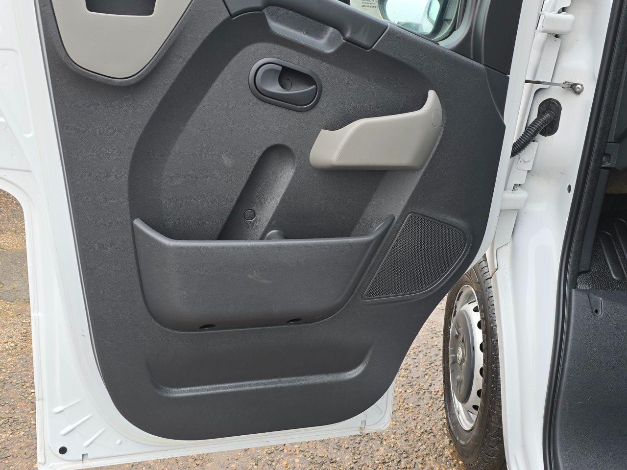 Used Vauxhall Movano 2018 for sale - 76702481: Photo 11