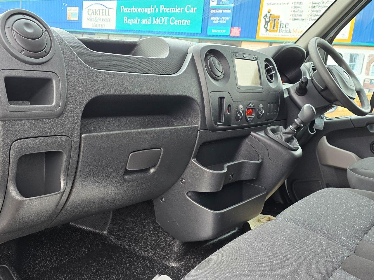 Used Vauxhall Movano 2018 for sale - 76702481: Photo 12